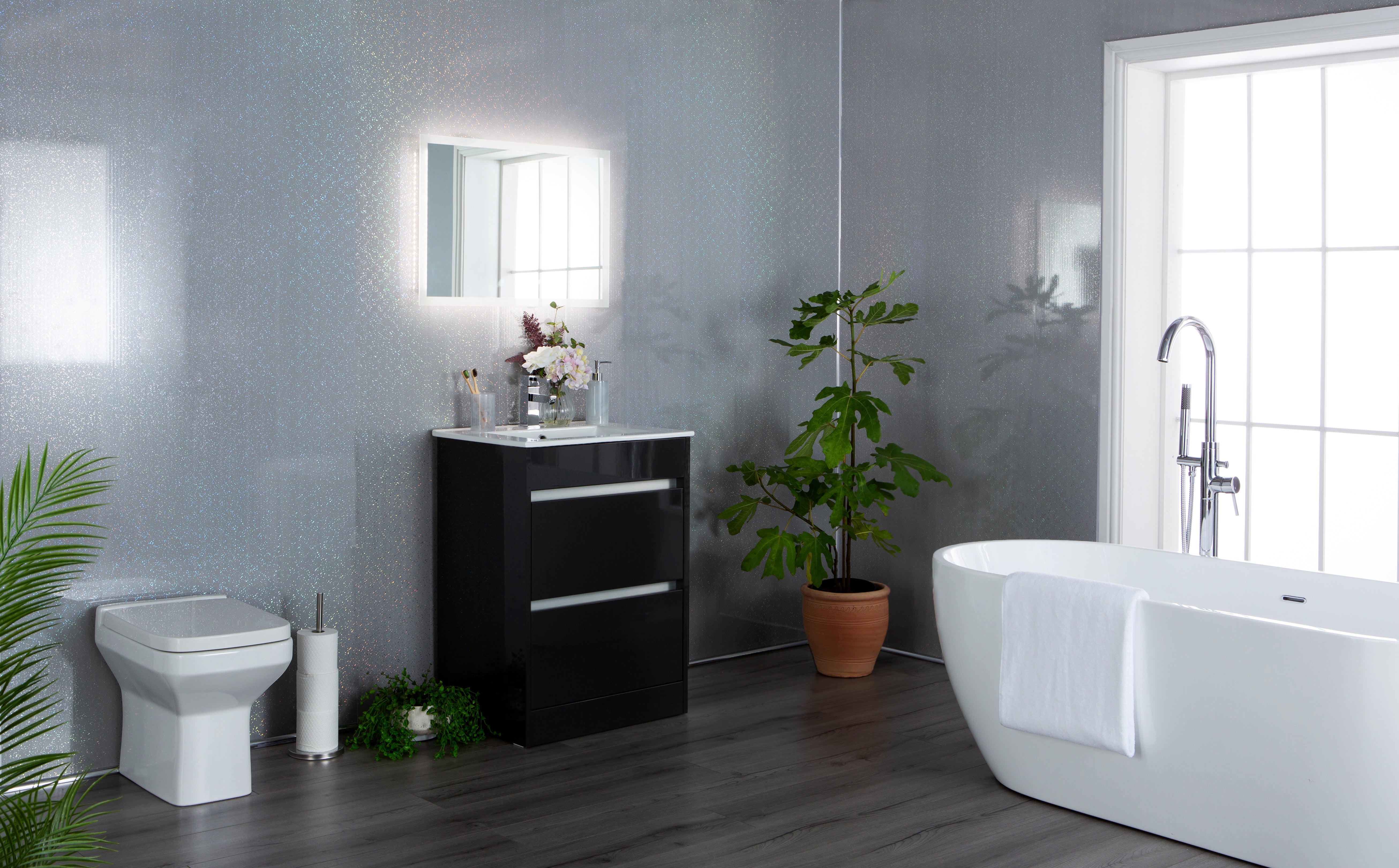 Choosing the right panels for bathroom walls