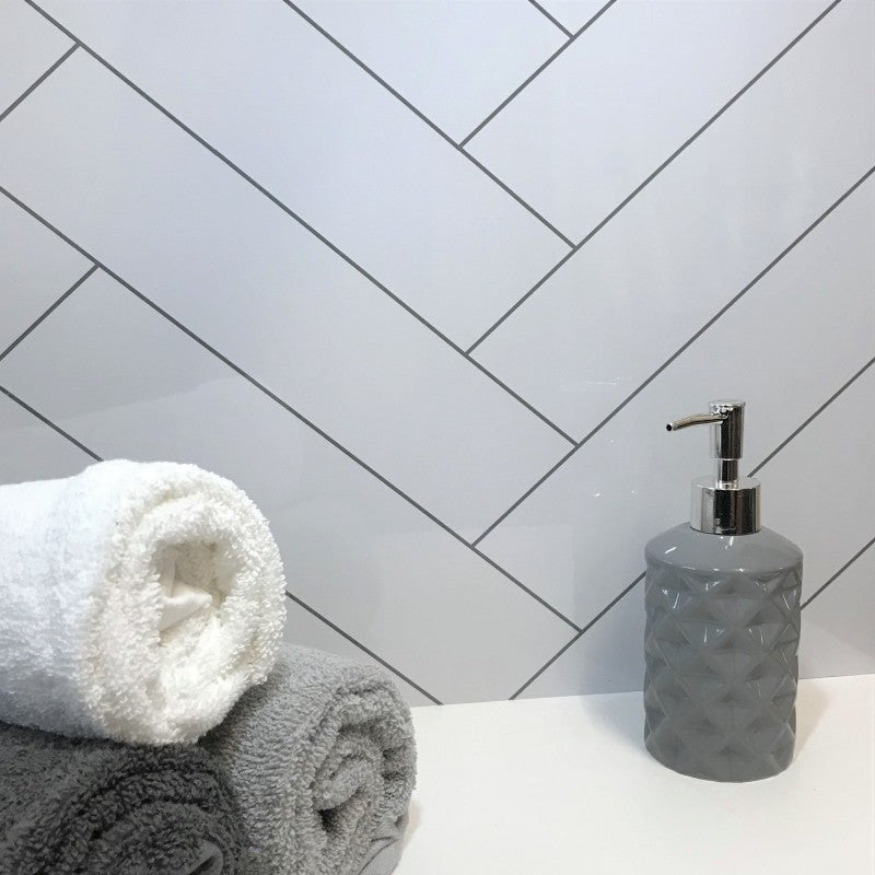 How Can You Create A Bathroom That Looks Luxurious Without The Price Tag?
